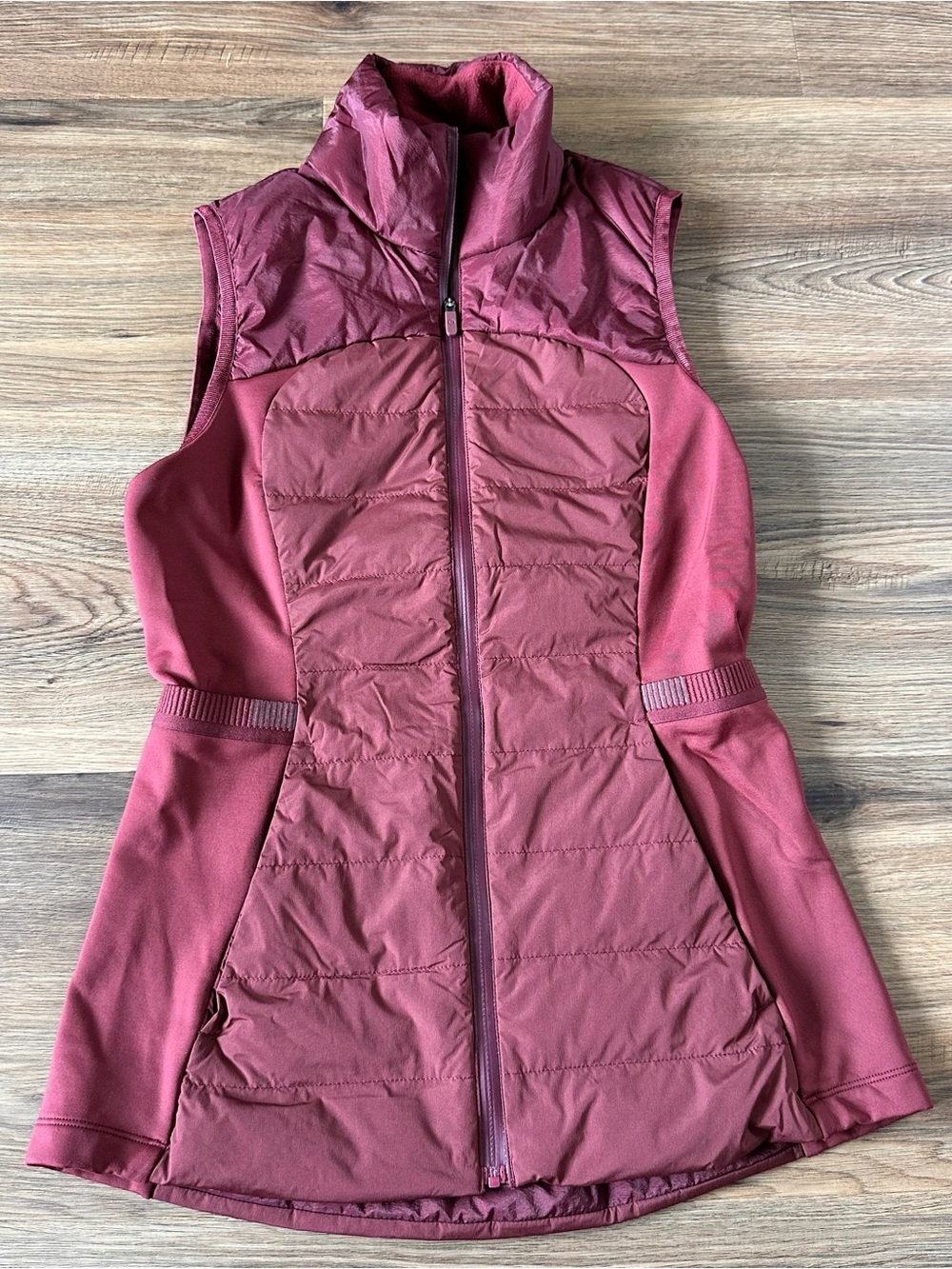 Lululemon 4 700 Goose Down For It All Vest  Windproof Water Repellent Red Merlot